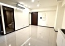 板橋區-華江一路3房2廳，17坪