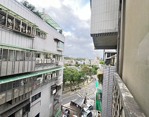 後山埤、限女電梯管理垃圾收採光機能強 - Image 8