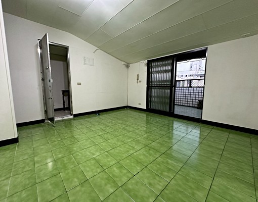 捷運新莊站4分【超值2房2廳】有廚房★小資首選★獨立陽台 - Image 1