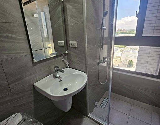 富來新苑三改二房景觀戶+車位 - Image 2