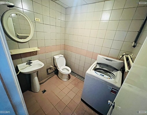 🌞大面窗🛍️自強路二段商圈🏠一層兩戶🧺獨立洗衣機 - Image 5