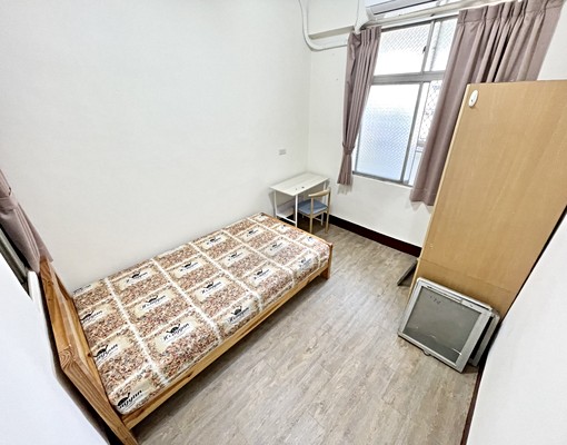 快♡西屯逢甲♡5房2衛♡台水電♡可員工宿舍♡可家庭 - Image 5