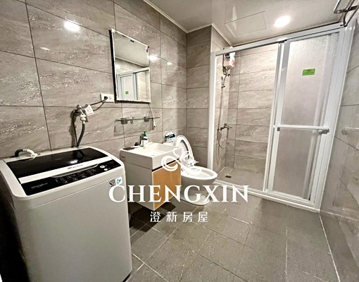 北區17坪大套房/可租補報稅/有電梯/獨立洗衣機曬衣窗台 - Image 10
