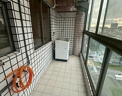 ⭕星鴻社宅⭕不收費⭕三民綠園道高樓三房⭕屋況新 - Image 10