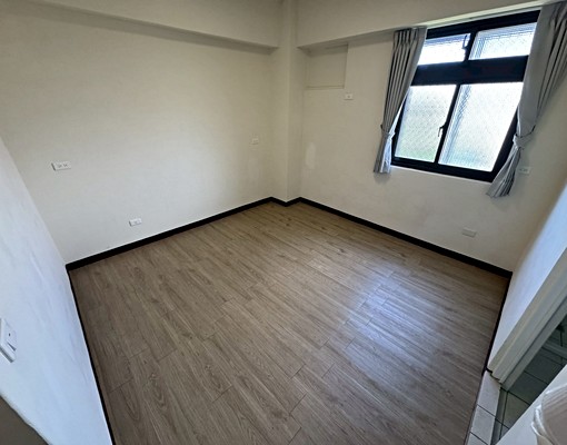 新社國小全新整理四房★現況無冷氣★可寵物 - Image 3