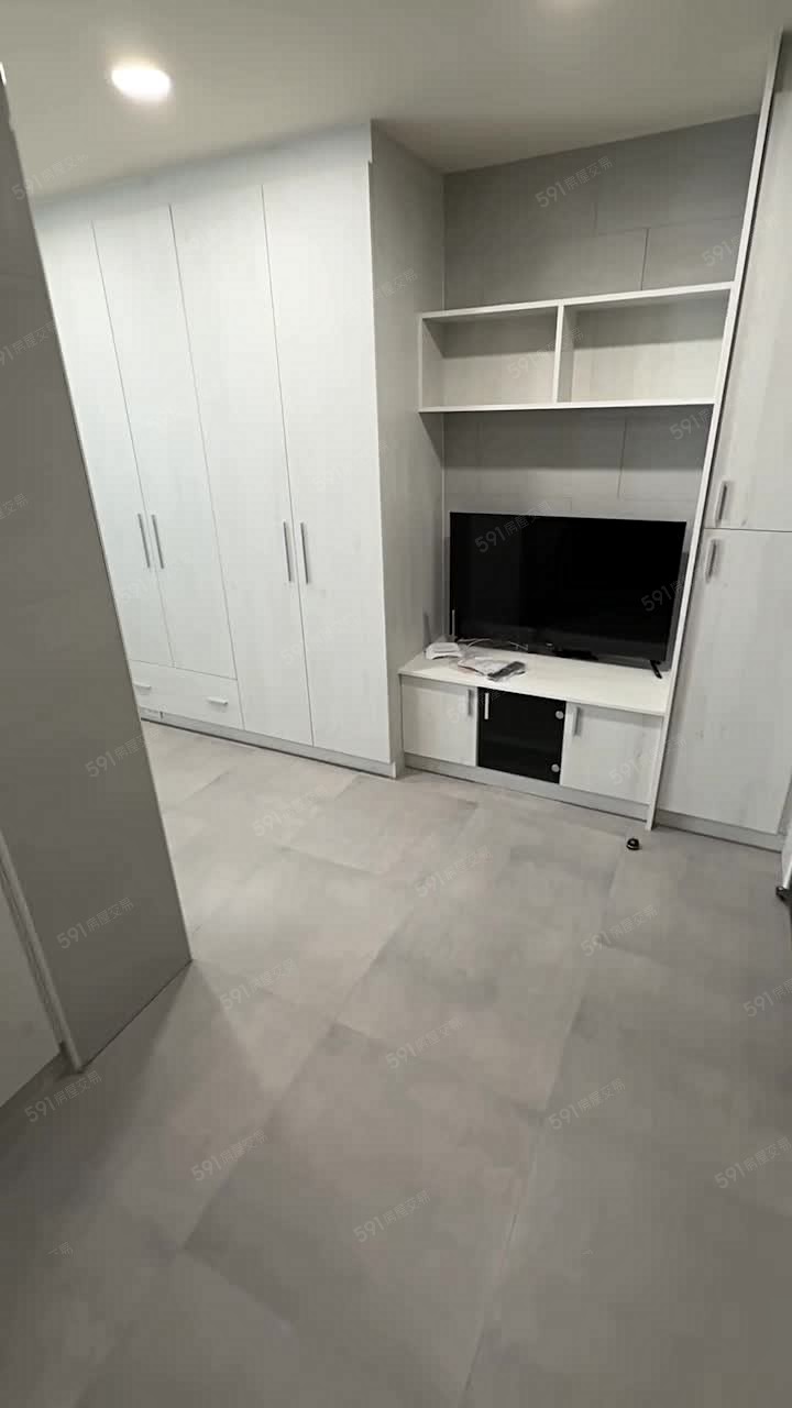 全新一房一廳💖流理台💖機車位可租補 - Image 1