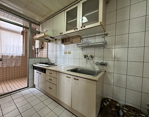 可租補🌟藝文特區|前後陽台|交流道|平面車位 - Image 10