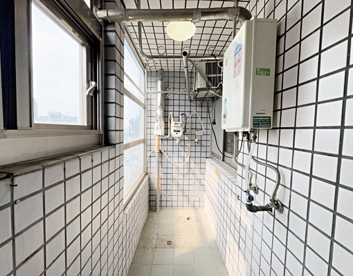 可租補👌平面車位✨室內超大坪數✨屋況極佳✨超高CP值 - Image 11