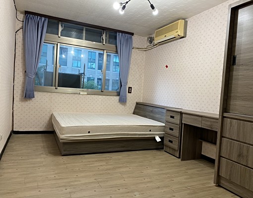 永春捷運站正樓上❤租屋補助戶籍❤大陽台❤格局方正❤寵物 - Image 1