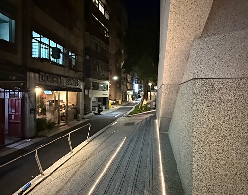 台北市中山捷運站1分鐘安心返家女生宿雅房 - Image 10