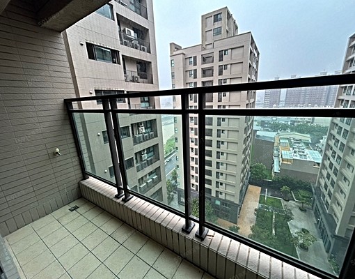新光國小旁/優質社區精美裝潢三房平車/可租補高樓層/特惠價 - Image 5