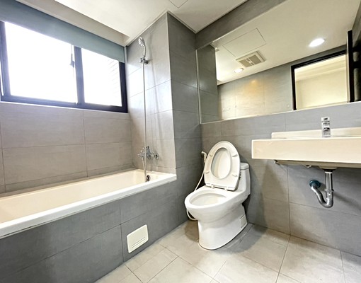 74雙商圈🔥超大4房💖年輕屋🉑租補✨租金含車管‼️速洽 - Image 3