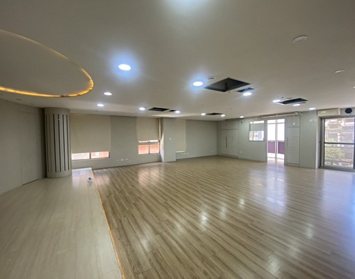 進廟口住辦商業大樓出租 - Image 9