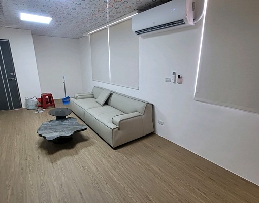 社區型(可寵)全新裝潢🍎2衛住家可當工作室 - Image 1