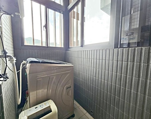 租汐止7年屋|精裝潢有平面車位|步行可到汐科站 - Image 8