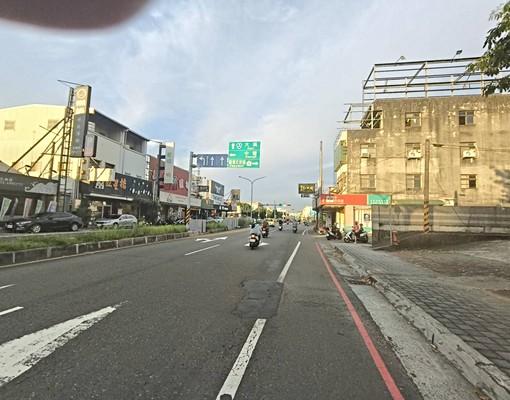 市區超大套房,生活機能好 - Image 2