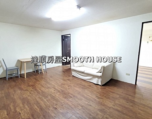 士東市場旁稀有大露台2房|電梯RC頂加|租金已含水瓦斯管理費 - Image 2