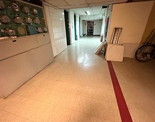 中山國小捷運電梯大美套 - Image 1