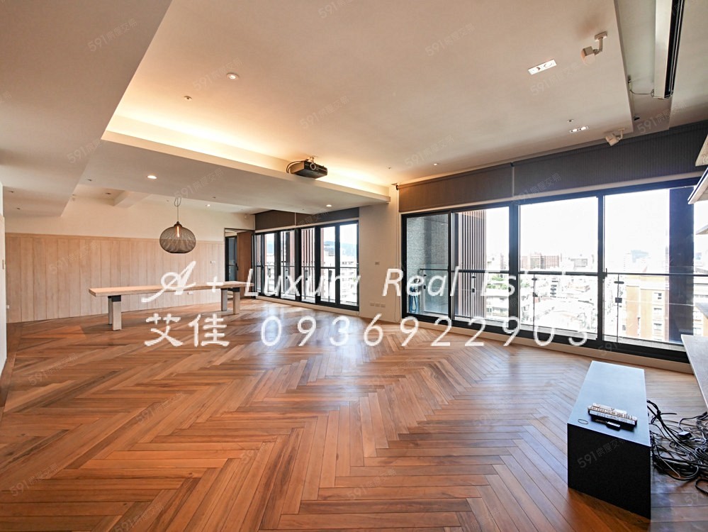 美景觀SwimPool高檔裝潢泳池青楓花園近捷運行天宮 - Image 1
