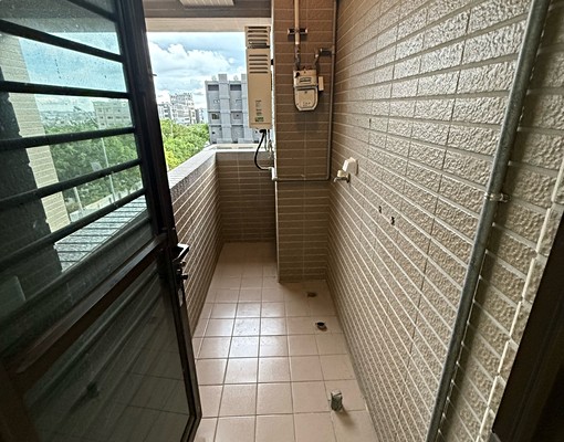 無傢俱全聯正對面大樓二房出租 - Image 5