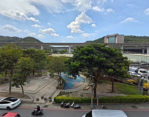 大坪數套房可租補寵物友善免仲介費 - Image 1
