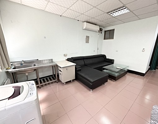 園區市區竹北中間點~一房一廳獨立洗衣機!一層兩戶 - Image 10