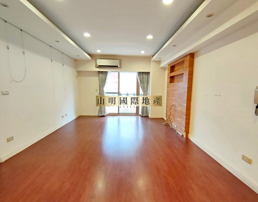 建國南路三房華廈 - Image 1