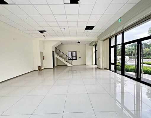 【租】高鐵TECHPARK金店面~夾層滿雙衛浴12萬/月 - Image 3