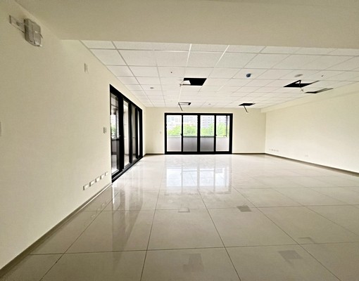 【租】高鐵TECHPARK金店面~夾層滿雙衛浴12萬/月 - Image 5
