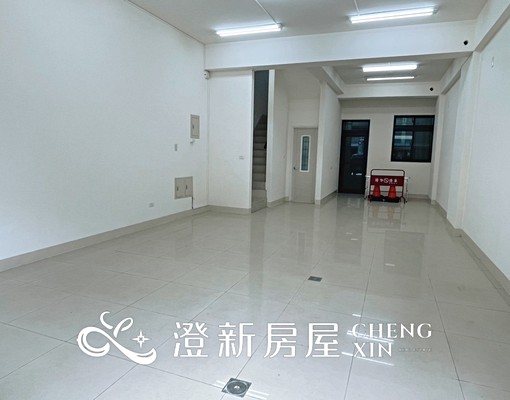 ✨近台積電2分鐘|72坪大透天|店住合一附雙車位 - Image 1