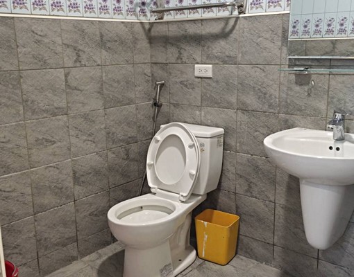 全新裝潢;交通便利舒適居住好屋 - Image 5
