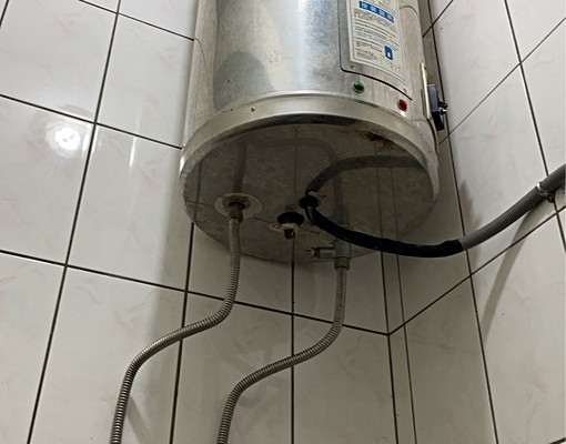 店面出租適合居家理髮美髮按摩小商店... - Image 7