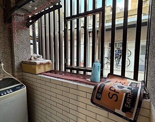 精緻大套房收納多⭐獨立陽台洗衣機⭐格局方正一層兩戶住戶單純⭐ - Image 4