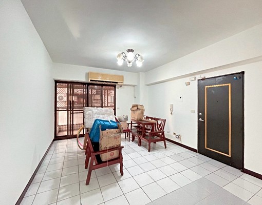 【小伊】出租💜大里國光路商圈近花市四房車位 - Image 9