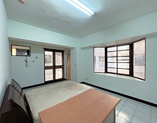 【小伊】出租💜大里國光路商圈近花市四房車位 - Image 3