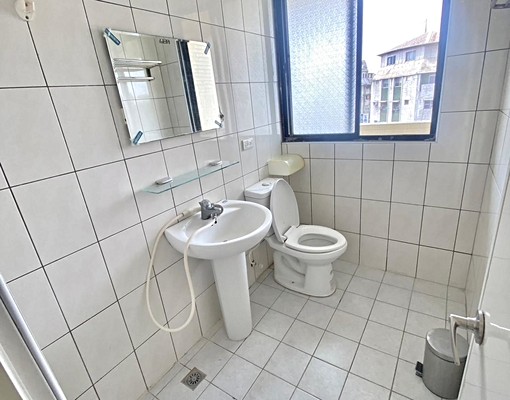 可租補✨正一房一廳✨超便宜小資首選✨陽台獨洗曬✨採光視野美房 - Image 10