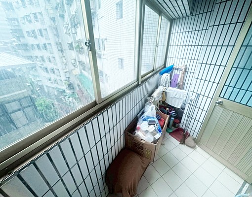 捷運永安市場◆女性套房◆採光乾溼分離★含電 - Image 6