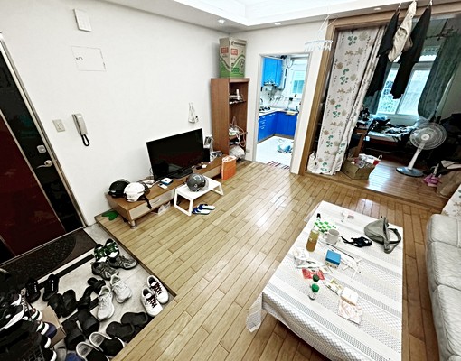 智光商職◆採光3房◆可租補入籍★陽台 - Image 2