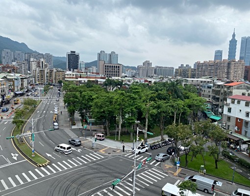 中坡北路電梯華廈美麗套房 - Image 8