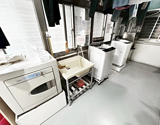 遠東世紀廣場◆採光套房◆曬衣陽台★租補洽 - Image 4