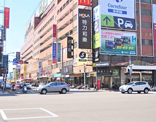 🏡✨【博愛國中大面寬美建地】✨🏡