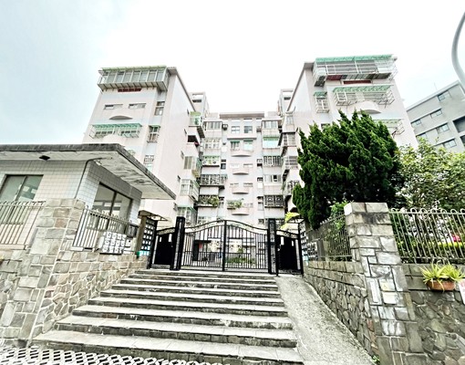 全新裝潢/林口民視媒體旁/近林口老街/近醒吾/電梯分租套房 - Image 10
