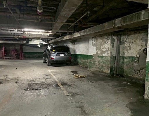 正義北路大樓坡平車位 - Image 1