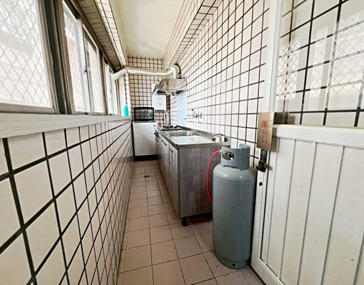 稀有釋出❤️成家立業三房❤️全屋翻新❤️家俱電全❤️ - Image 7