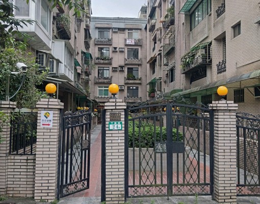 木柵公園五樓頂加 - Image 2