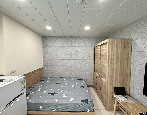 世貿、包水網路/採光通風佳獨洗曬全新裝潢🏠機能佳 - Image 5