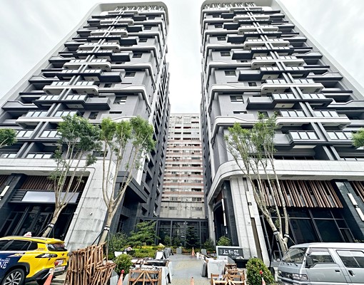 【富宇上和苑】三房平車|全新交屋|可租補含車管 - 591租屋網 - Image 1