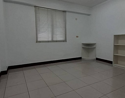 稅務局三房可租補住家 - Image 6