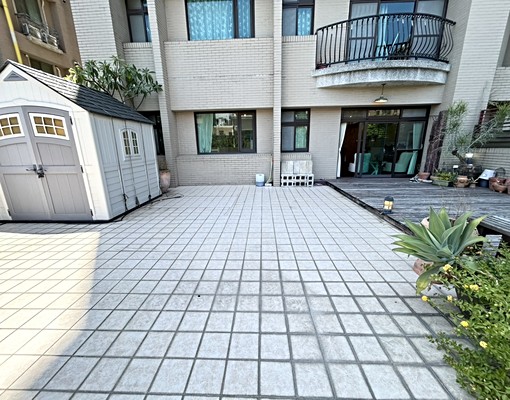 高鐵旁高級住宅三房附平車超大露臺!可養愛寵!可短租 - Image 8