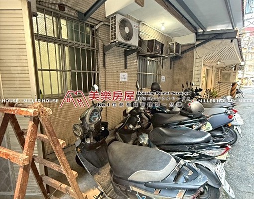 美樂*昆陽*一樓平面三房*適當工作室*可住可辦*可登記公司* - Image 11